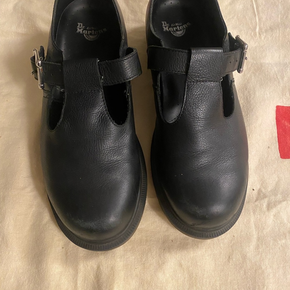 Dr. Martens Black Mary Jane’s